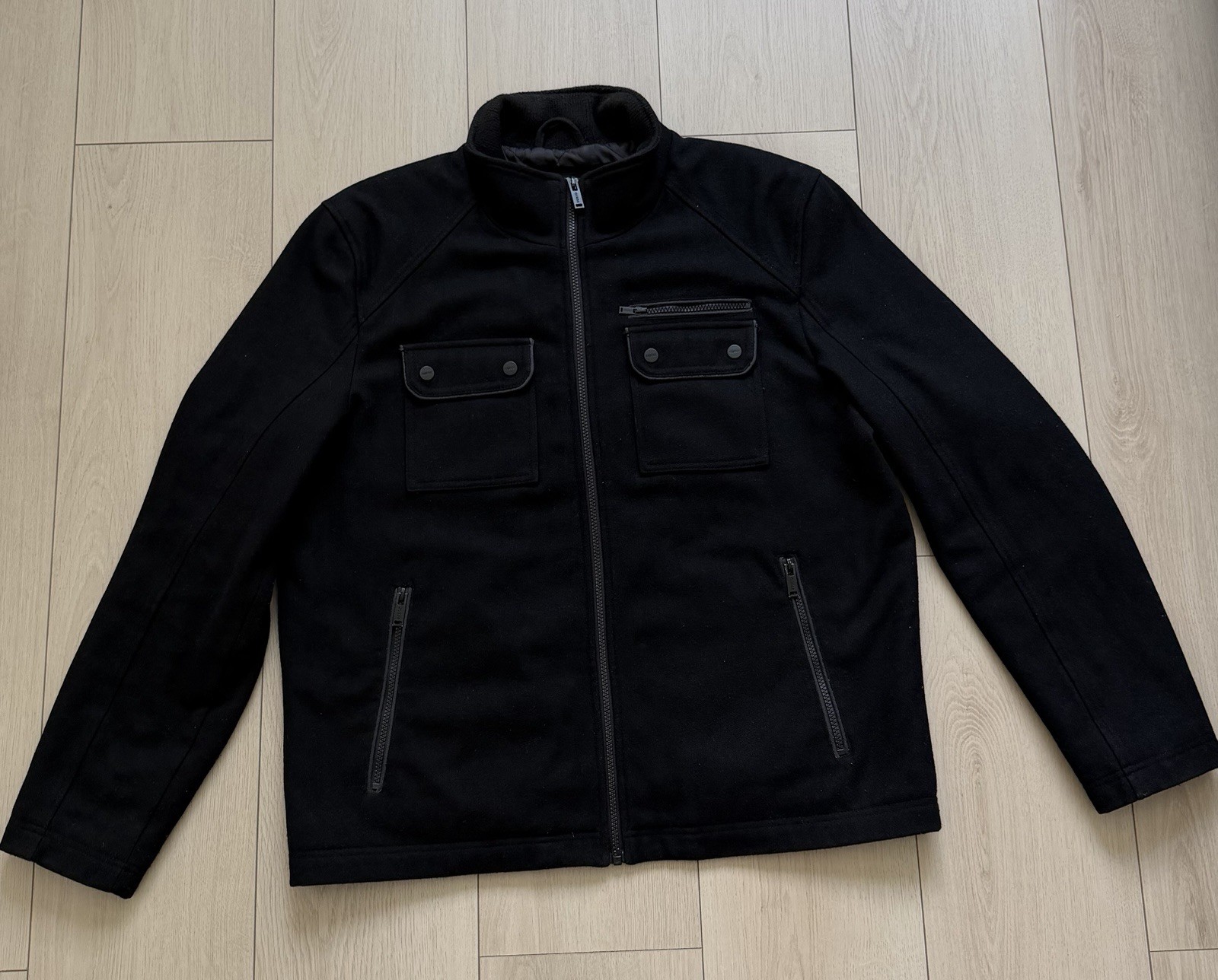 GUESS Black Stand-Up Collar Jacket Full Zip Button Logo Accents Men's XL