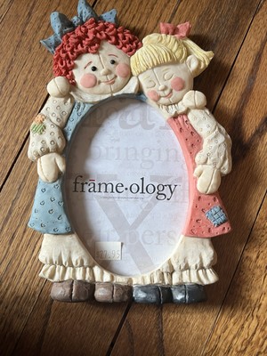 NEW Vtg 3D FRAME-OLOGY Frame ~ Round ~ ''RAG DOLLS'' ~ NWT!
