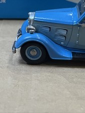 Miniature Provence Moulage 1/43 – Peugeot J9 Fourgon Pompiers – Résine – Occasion