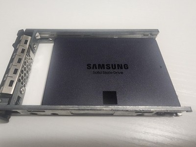 Samsung 870 QVO 1TB 2.5'' SATA III Internal SSD (MZ-77Q1T0B/AM)