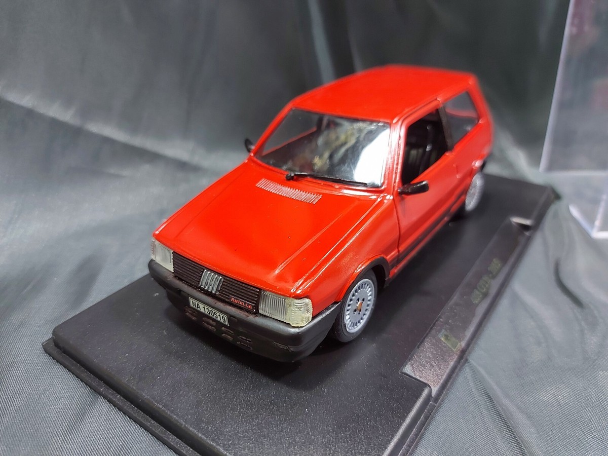 Modellino Fiat Uno Modellino Uno Turbo Laudoracing 1:18
