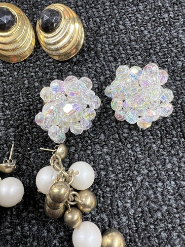 Beautiful 5 Pairs Of Fashion Earrings Art Deco Style Dangle & More - Picture 7 of 10