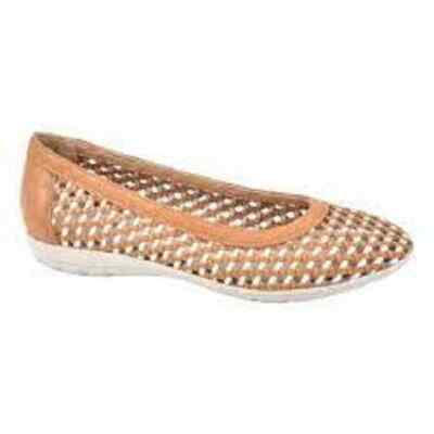 Cliffs by White Mountain Women's Brown/White Faylie Woven Flat Shoes Size 8.5M