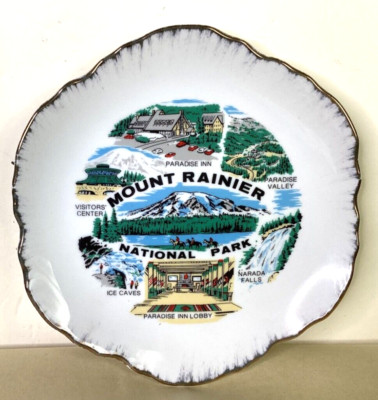 Mount Rainier Nat Park Plate Multicolor  7 Inch Gold Trim