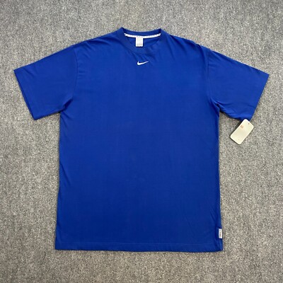 nike centre swoosh tee