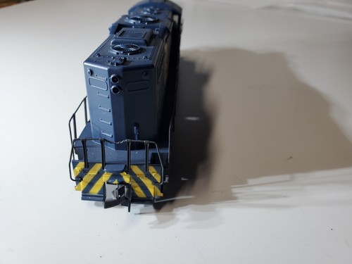 ho Walthers Florida East Coast #654 GP9M Diesel Loco-w/Light-Refurb-DC-Runs Good - Picture 4 of 8