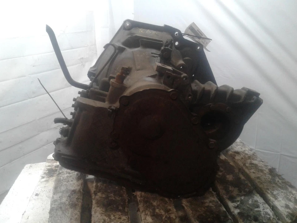 Used Automatic Transmission Assembly fits: 1986 Dodge Lancer (dodge) AT w/o Turb Foto 4 de 4