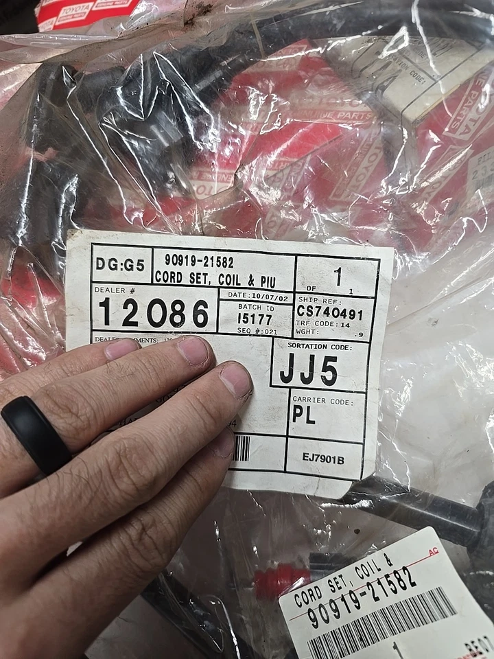 Juegos de cables de bujía nuevos 4 piezas para Toyota Camry 1992-1996 Celica 92-99 RAV4 MR2 Foto 3 de 4