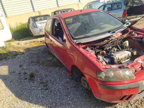 Fusée Avant Droit pour FIAT II PUNTO (188) BERLINA 1.2 8V S 1999 1698309 - Photo 4/7