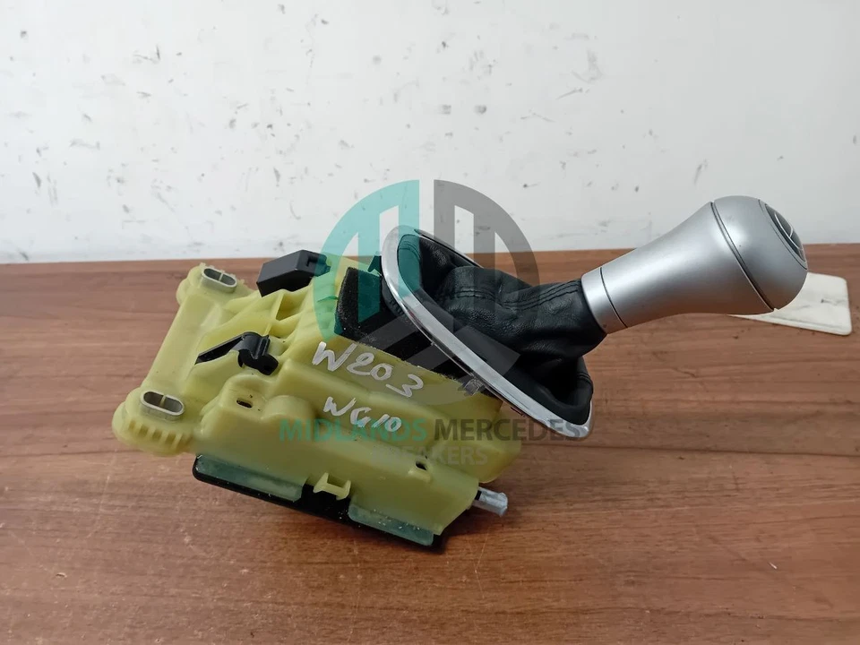 MERCEDES-BENZ C Class W203 Automatic Gear Shift Selector A2032670327 - Image 3 of 4