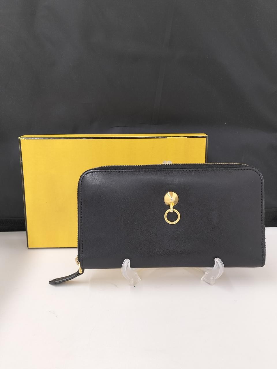 RARE FENDI Long wallet Model number 8M0299 FENDI