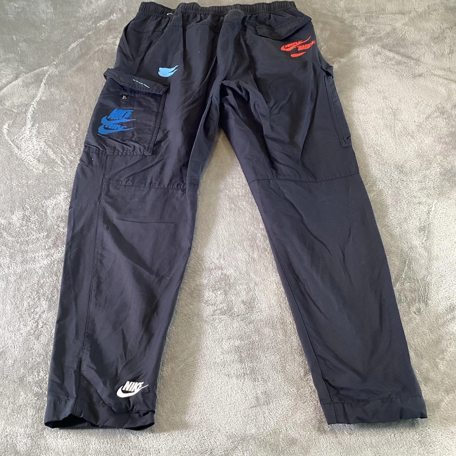 Nike Track Pants Mens Large Black Cargo Pockets Multi Swoosh Logos Athletic