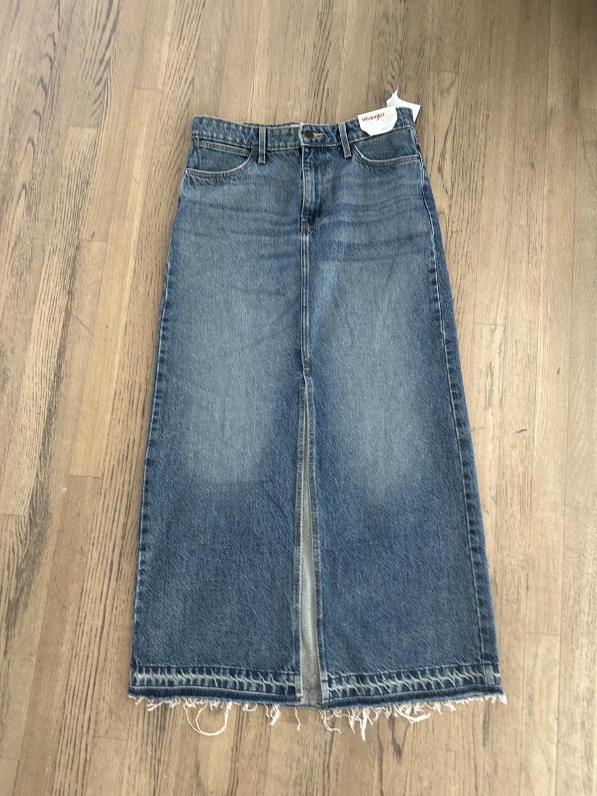 Wrangler Denim Maxi Skirt Size 2 Medium Wash Raw Hem Front Split Retails $59 NWT