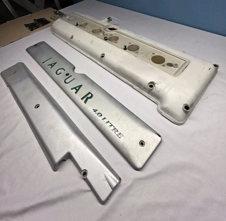 Cubierta de válvula de motor OEM Jaguar XJ6 XJR XJS 1995-1997 4,0 L con bobinas y cubierta de riel Foto 4 de 4