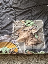 Star Wars The Mandalorian The Child Baby Yoda Twin Comforter 64  x 86  Preowned