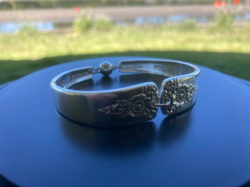 Spoon link bracelet size/clasp options in the description