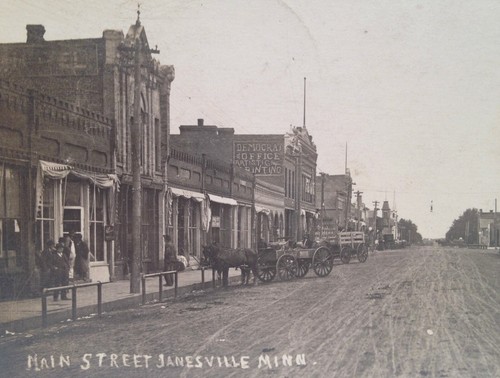 Cartolina d'epoca 1907 Janesville Minnesota Main Street RPPC - Foto 3 di 6