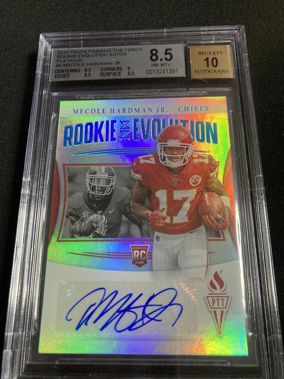 Mecole Hardman Panini Passing the Torch Rookie Evolution Autographs #REMH Base