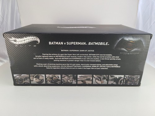 2016 Hot Wheels Elite 1:18-scale Batman v Superman BATMOBILE Die-Cast | Nr Mint - Picture 9 of 10