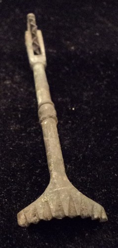 Vintage Antique Brass Pie Crimper Dough Cutter Crust Edger Wheel Kitchen Tool - Picture 4 of 7