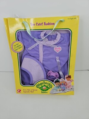 CABBAGE PATCH KIDS BABIES ''TOO CUTE! FASHION 2005 '' PURPLE OUTFIT *BRAND NEW*