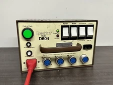 Speedotron D604 Studio Strobe Lighting Power Supply Pack - B71