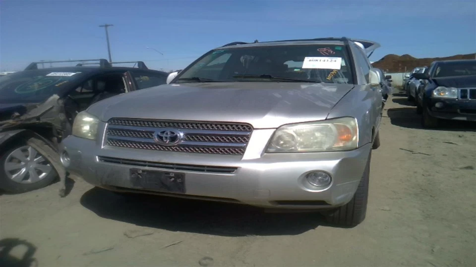 Б/у воздухоочиститель в сборе подходит: 2006 Toyota Highlander 3,3 л VIN W 5-значный гибрид - Изображение 2 из 4