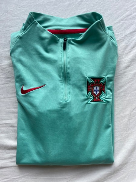 Nike FC Portugal tracksuit Size S.