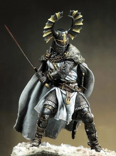 Unpainted 1/18 Resin Figure Model Medieval Knight Templar Crusader 90mm - Picture 6 of 6