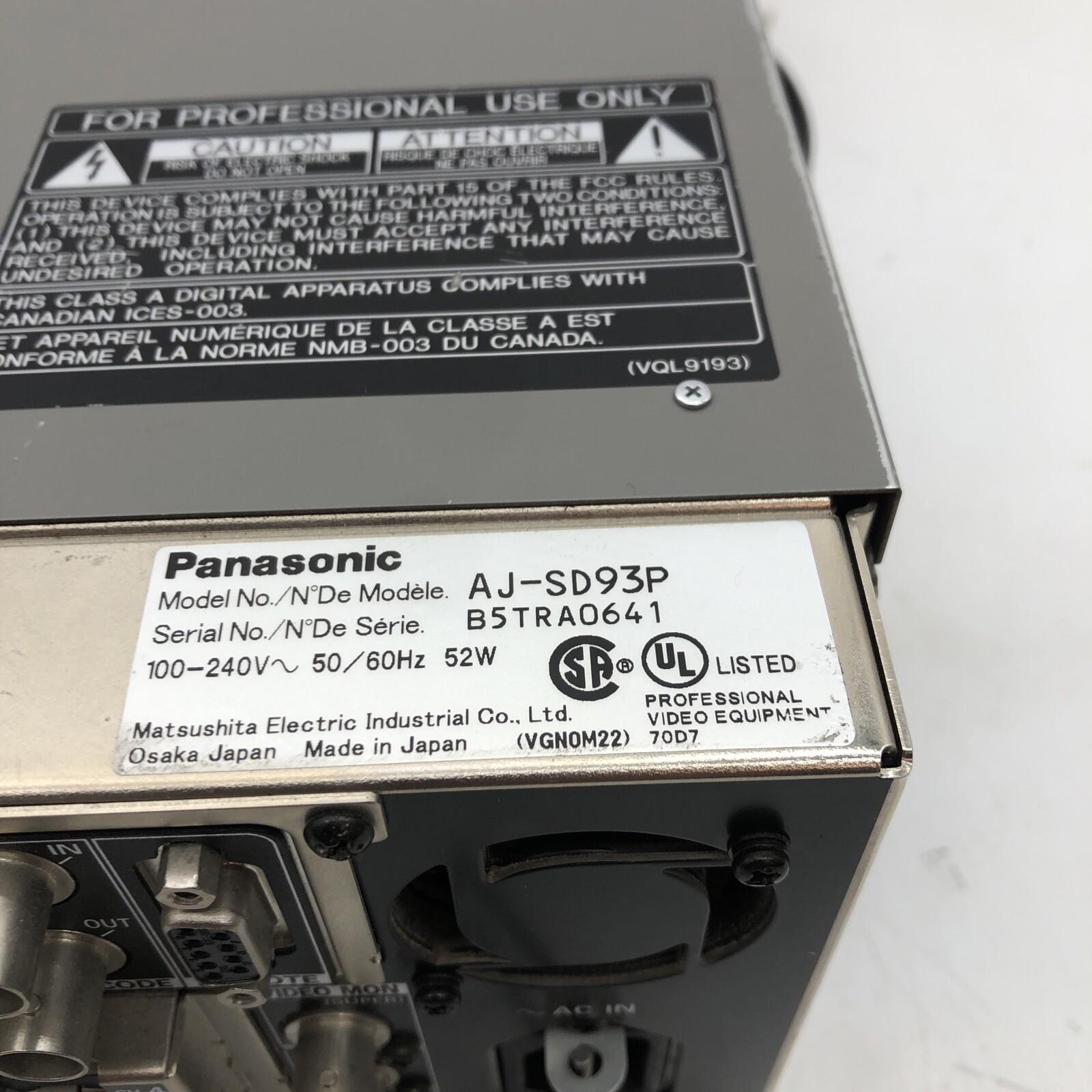 Panasonic AJ-SD93 DVCPRO 50 Digital VTR. Powers On. For Parts. READ - Picture 12 of 13