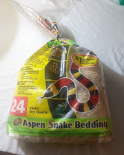 Zoo Med Pack of 1 Aspen Snake Bedding, 24 Quarts OPENED SOME USED
