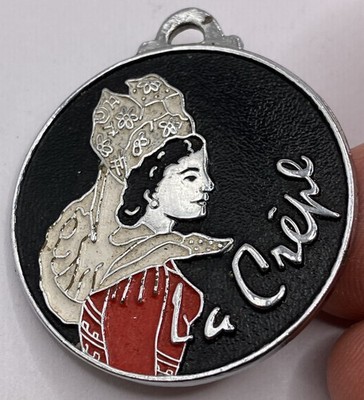 Vintage  La Crepe  Restaurant New York City Fob Medal Made In France