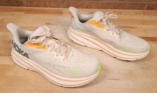 Hoka One One Clifton 9 Beige Womens Shoes Size 10B 1127896