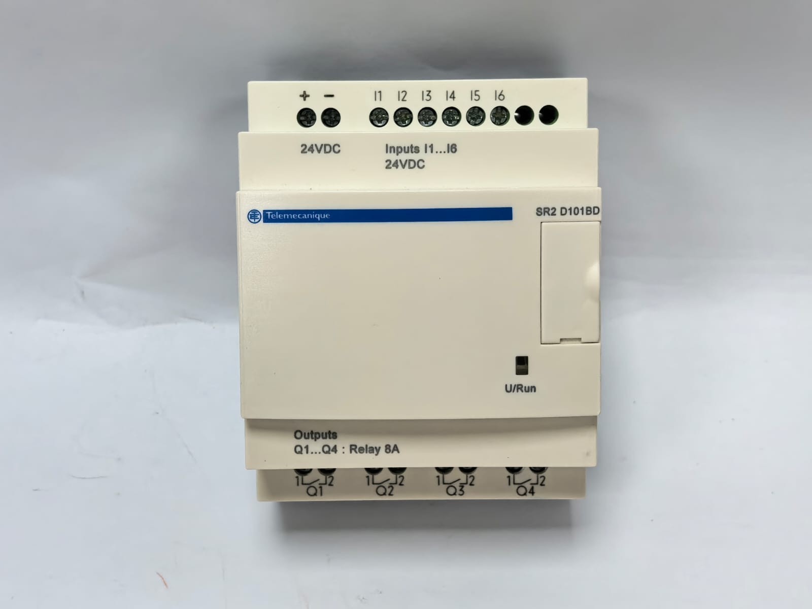 Telemecanique SR2 D101BD TELEMECANIQUE SR2 D101BD BASIC SMART RELAY SR2 2