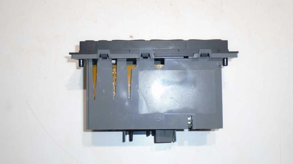 CONTROL DE TEMPERATURA COMPATIBLE CON 98 LINCOLN CONTINENTAL 592502 Foto 3 de 4