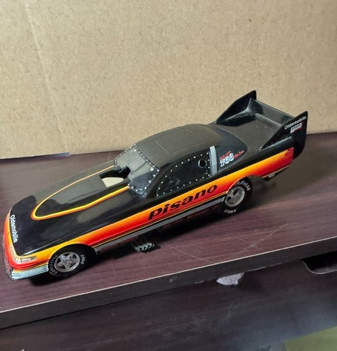 1992 Mike Dunn Pisano Action Oldsmobile Diecast Funny Car 1:24 Scale