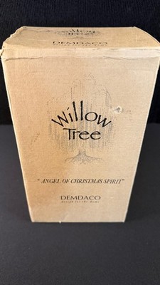 Willow Tree Figurine  Angel Of Christmas Spirit 