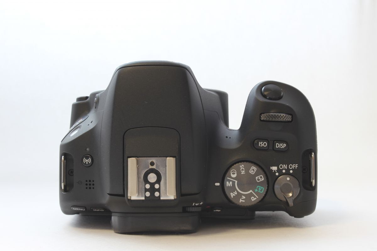 Canon EOS Kiss X9 EF-S 55-250mm F4-5.6 IS STM EF-S 18-55mm