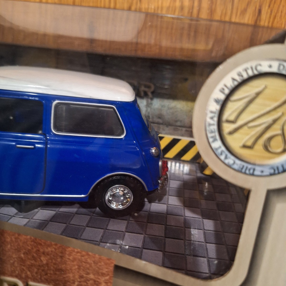 Motor Max Mini Cooper 1/18, Blue, new in original box, no. 73113