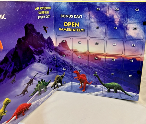 New National Geographic Dinosaur Advent Calendar w/ (24) Figures + Bonus Dig Kit - Picture 3 of 10