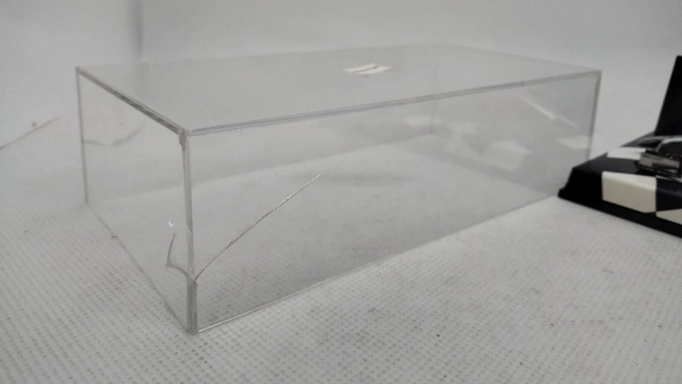 MINICHAMPS McLAREN MERCEDES MP4-29 K.MAGNUSSEN AUSTRALIAN GP 2014  SCALA 1:43 - Immagine 4 di 4