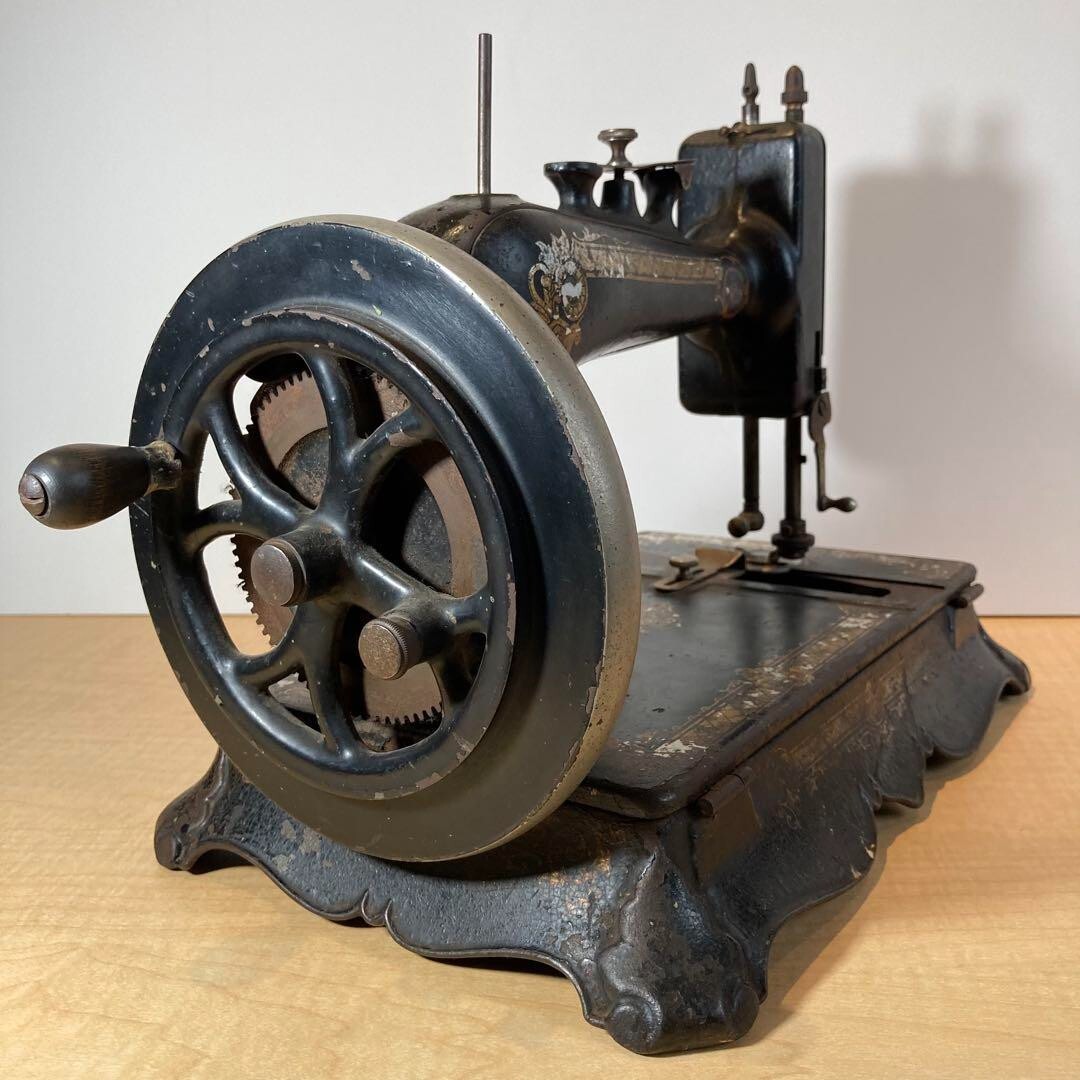 Takubomatic PATTERN MAKER アンティーク雑貨 Manual sewing machine Antique Sewing Machine Desk top sewing