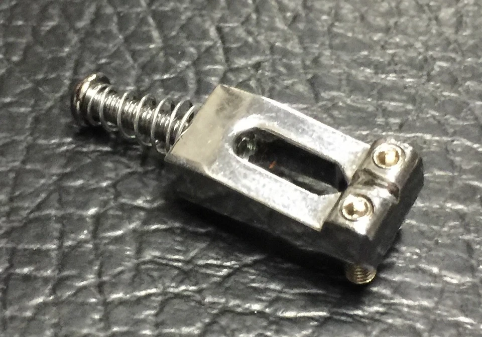 Guitarra Eléctrica Peavey Raptor Original Cromo Puente Sillín Foto 2 de 3