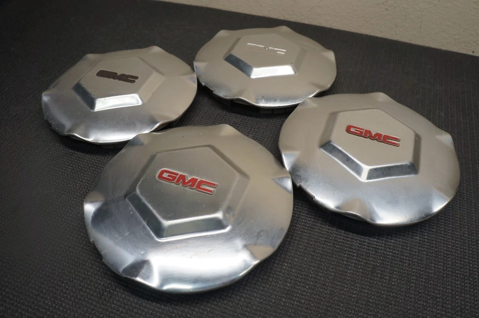 GMC ENVIADOY XL 2002-2007 OEM TAPACUBOS CENTRALES DE RUEDA PARTE 9593396 JUEGO DE 4 Foto 3 de 4
