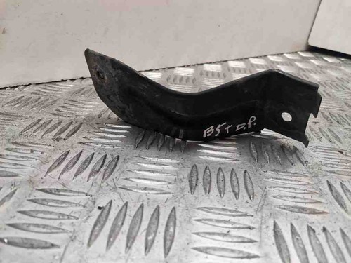 VW PASSAT B7 ALLTRACK 365 Kotflügelhalter vorne rechts 3B0821238A 1.90 30543412