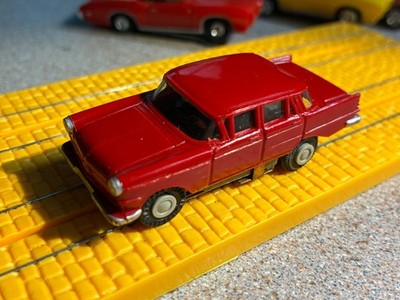 FALLER AMS. Opel kapitän dunkelrot