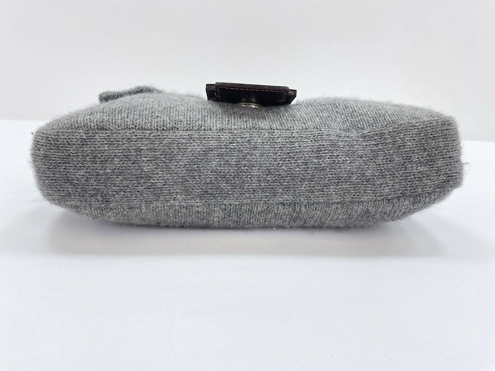 Fendi Cashmere Wool Gray Baguette Bag — image 6