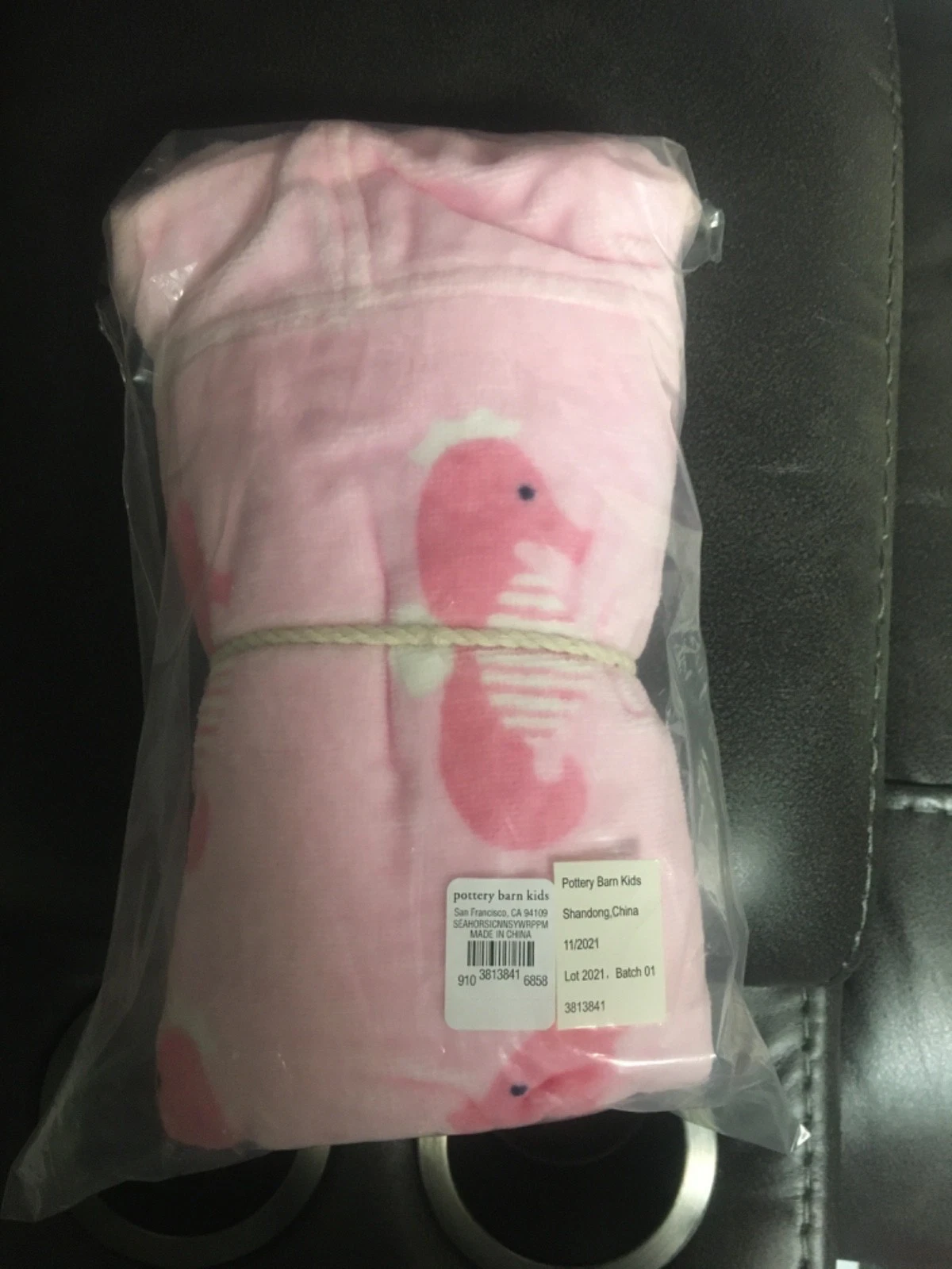 New Pottery Barn Mini Pink Hooded Seahorse Beach Wrap Towel