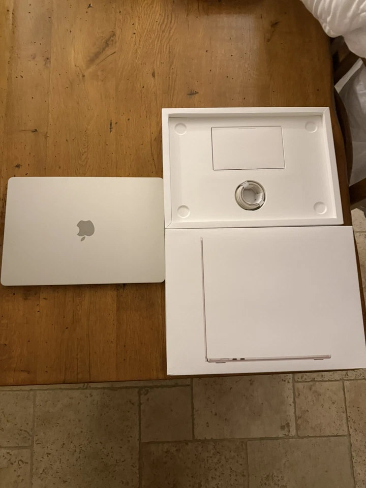 Apple MacBook Air 15" M2 · 16GB · 512GB, photo 1 sur 5