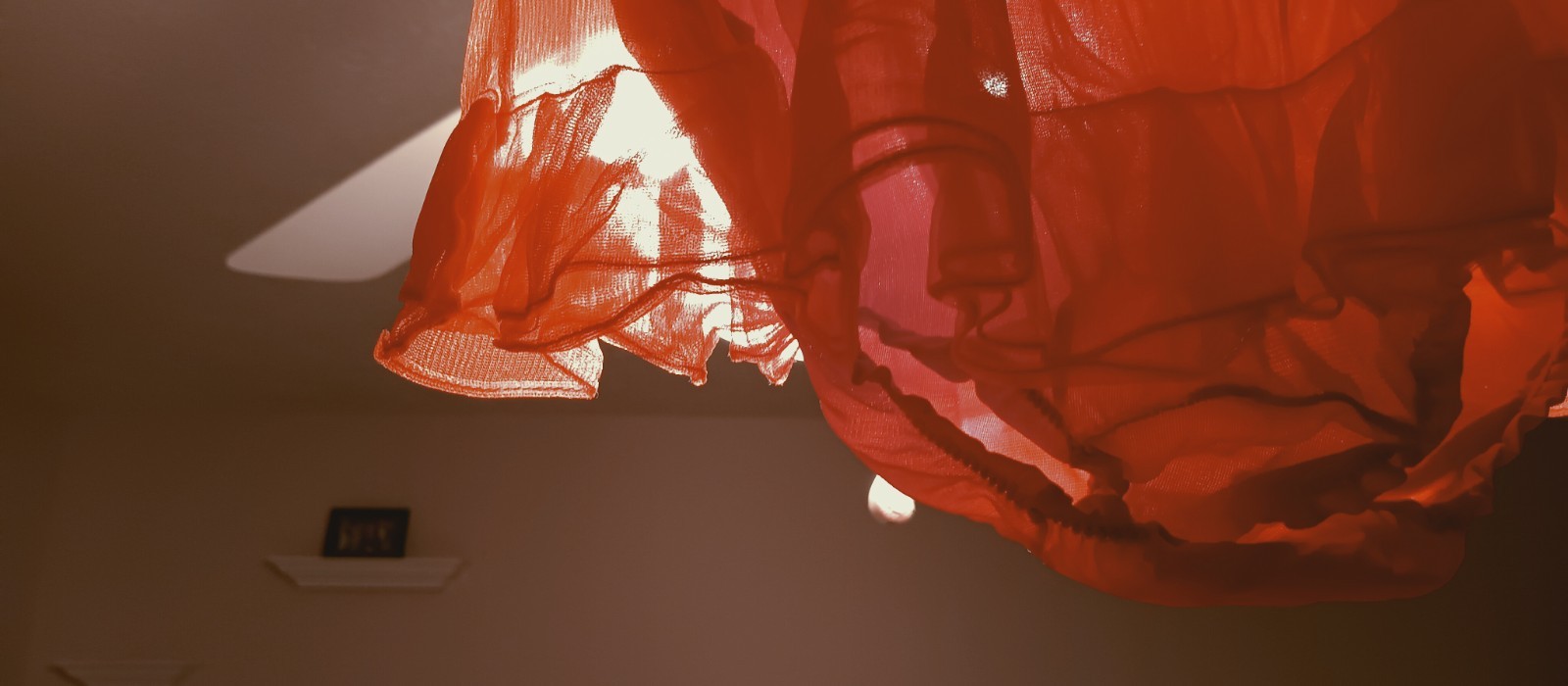 UNBRANDED VINTAGE NYLON PANTY SLIP sz M-6 RED w-CHIFFON SKIRT NYLON GUSSET#04-19